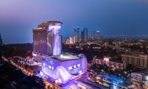Mehr über den Artikel erfahren Space Grande Hotel in Pattaya, hau rein und esse so viel du kannst.