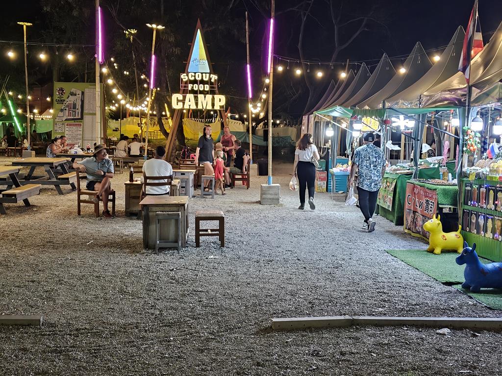 Du betrachtest gerade Neuer Food Markt auf der Soi 16,  200 mtr. von meinem Domizil