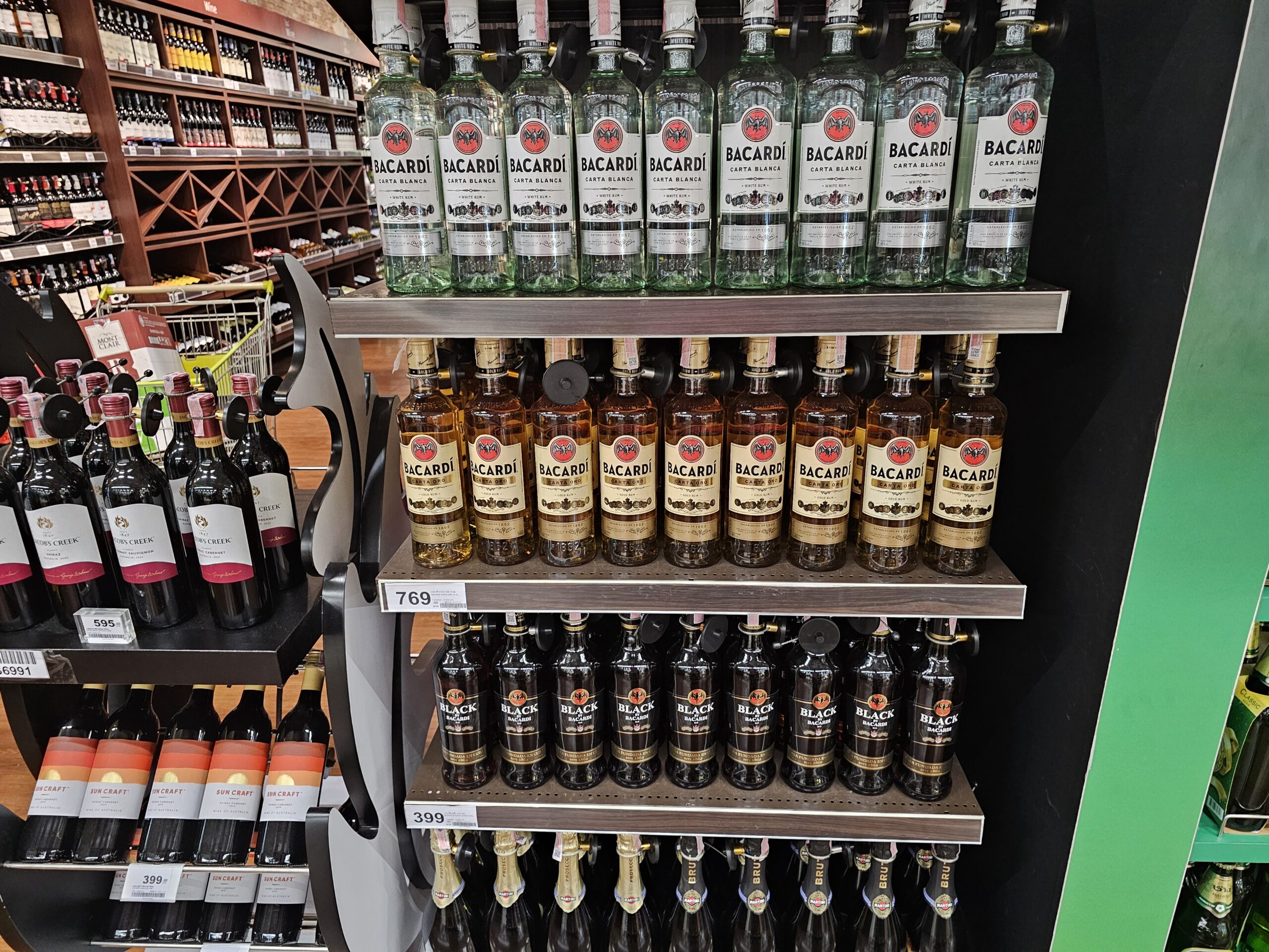 Alkohol soll billiger werden.
