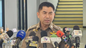 Mehr über den Artikel erfahren Chinesischer Mann wegen Verwendung gefälschter Ausweise für den Betrieb eines illegalen Clubs in Pattaya verurteilt