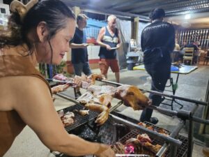 Mehr über den Artikel erfahren Touristen bevorzugen auch Street Food