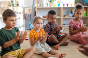 Mehr über den Artikel erfahren Kindergarten ohne Genehmigung