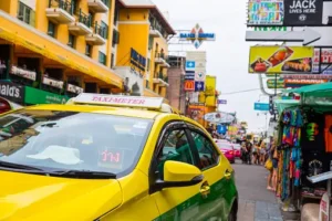 Mehr über den Artikel erfahren Taxifahrer gibt Geld und Papiere zurück