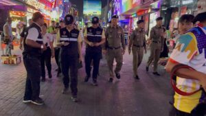 Mehr über den Artikel erfahren Das umstrittene „Fünf-Pillen“-Methamphetamin-Gesetz in Thailand