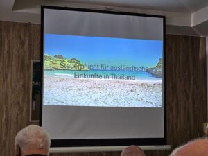 Mehr über den Artikel erfahren Helmut & Helmut Ham auf der Suche nach einer Steuernummer in Thailand