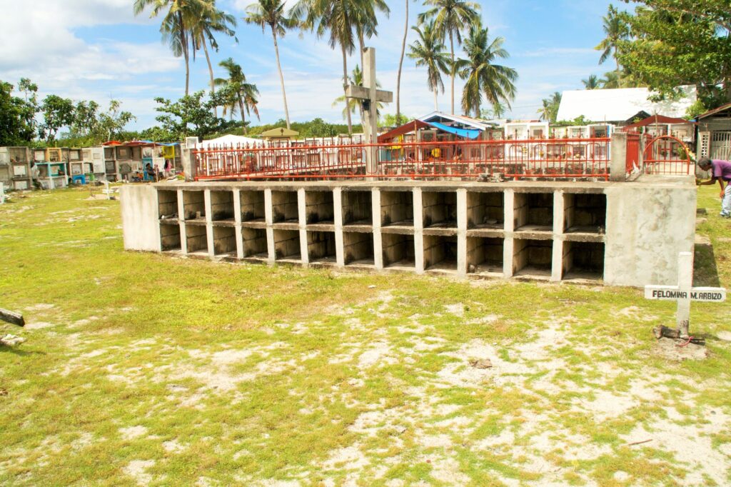 1. November im den katholischen Philippinen auf Bohol / Panglao