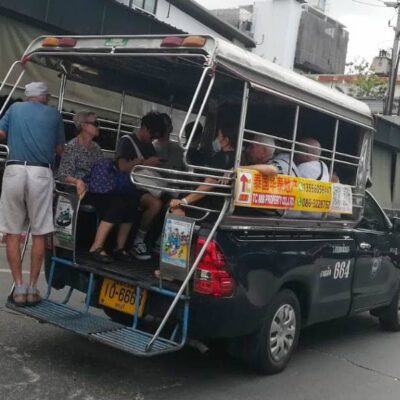 Pattyas Baht-Busse – Kult, Chaos oder Auslaufmodell?