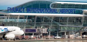 Mehr über den Artikel erfahren Flughafen Phuket setzt sich für neue Sicherheitsmaßnahmen ein.